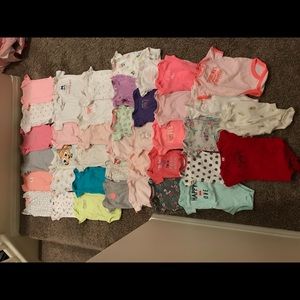 Lot of 112 baby girl clothes 3 months